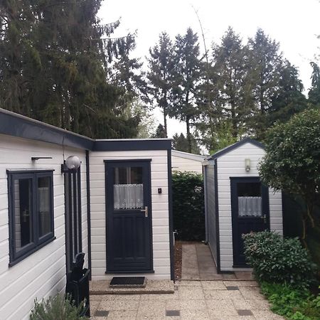 Chalet Op De Veluwe Putten Buitenkant foto